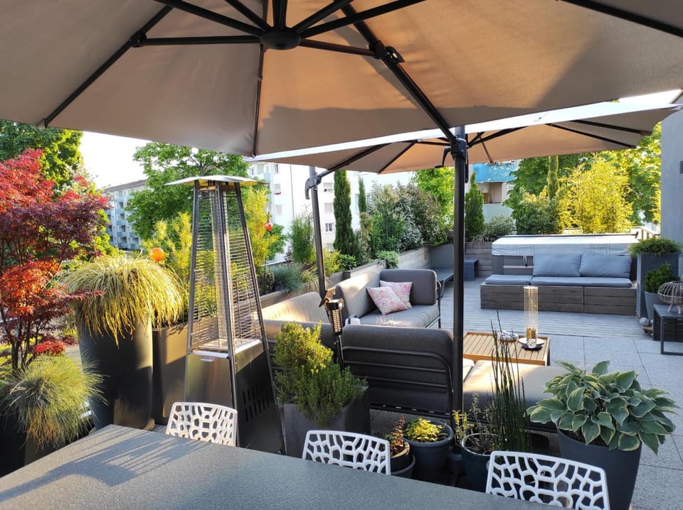 Patio, Balcony/Terrace