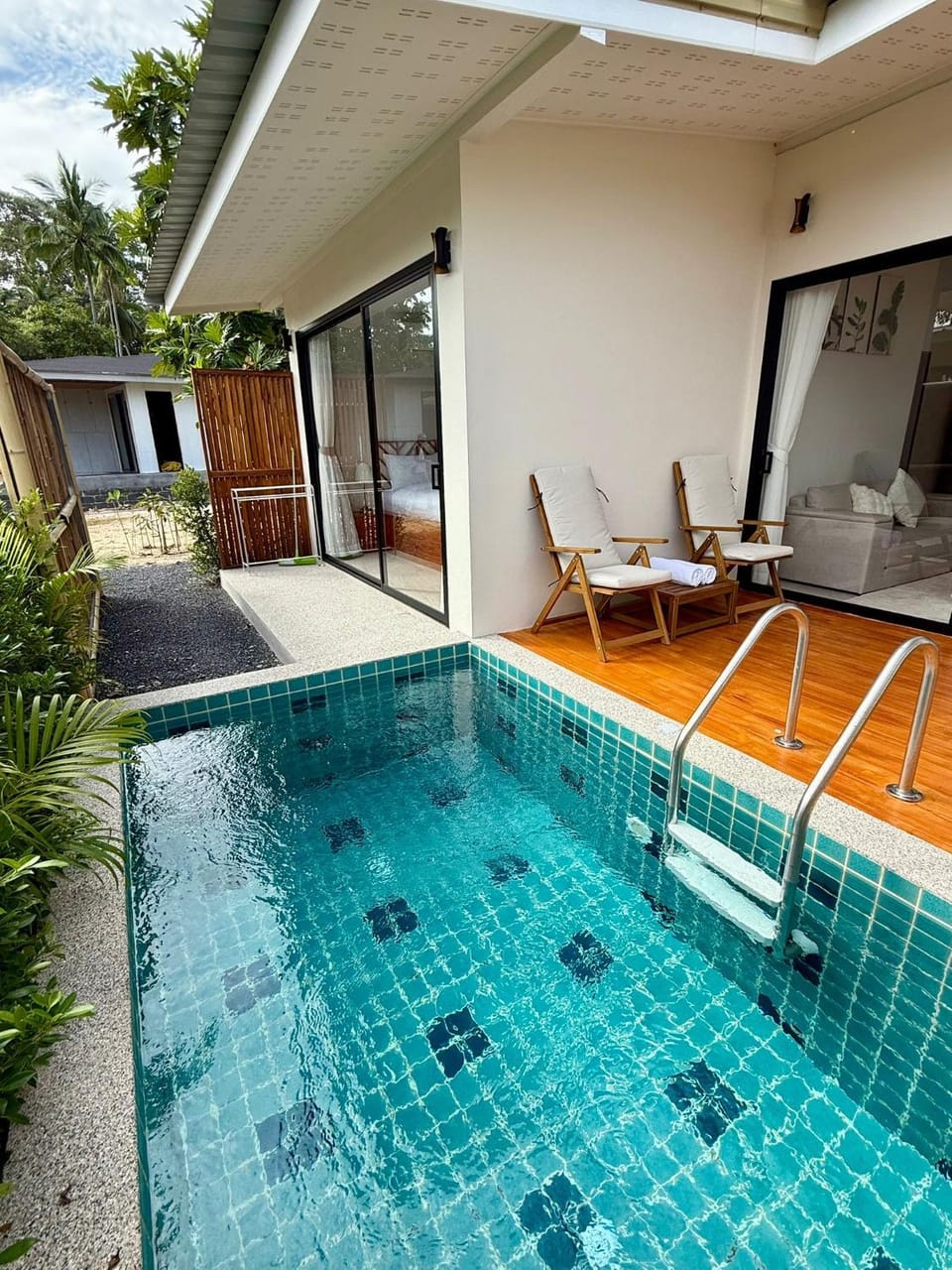 Pool view, Swimming pool