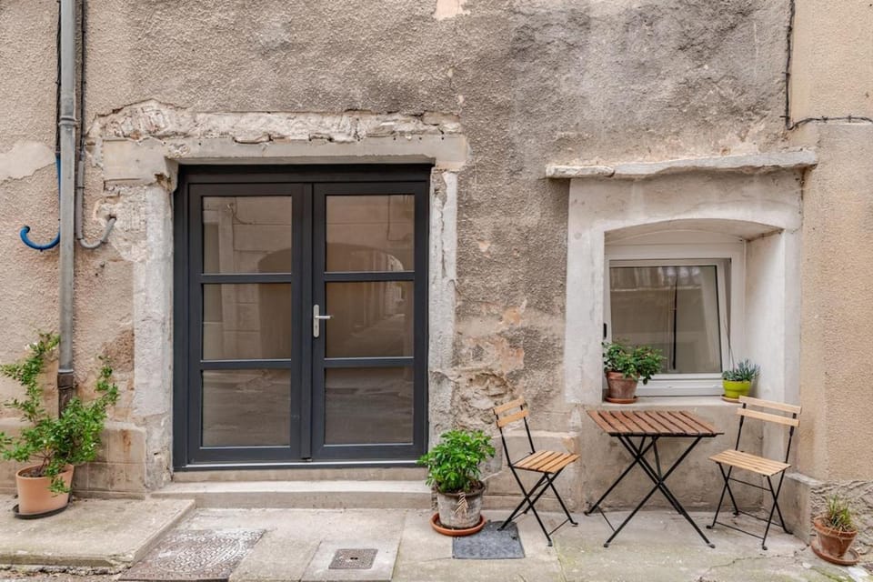 Property building, Patio