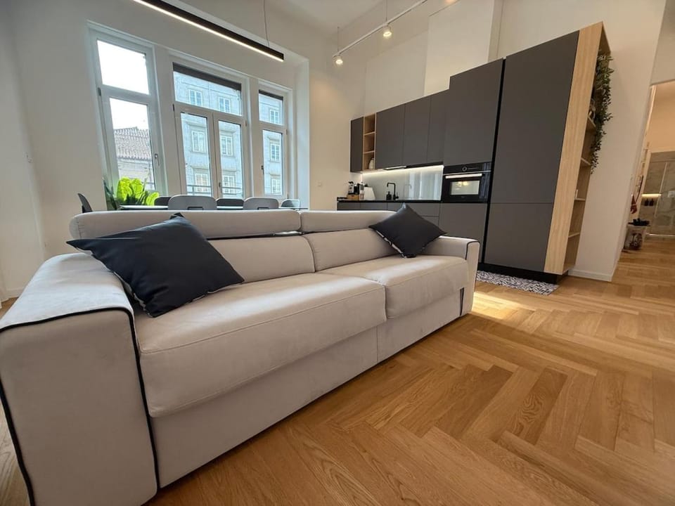 Carducci Dreams Including Free Parking Fast Fibra Apartment in Trieste