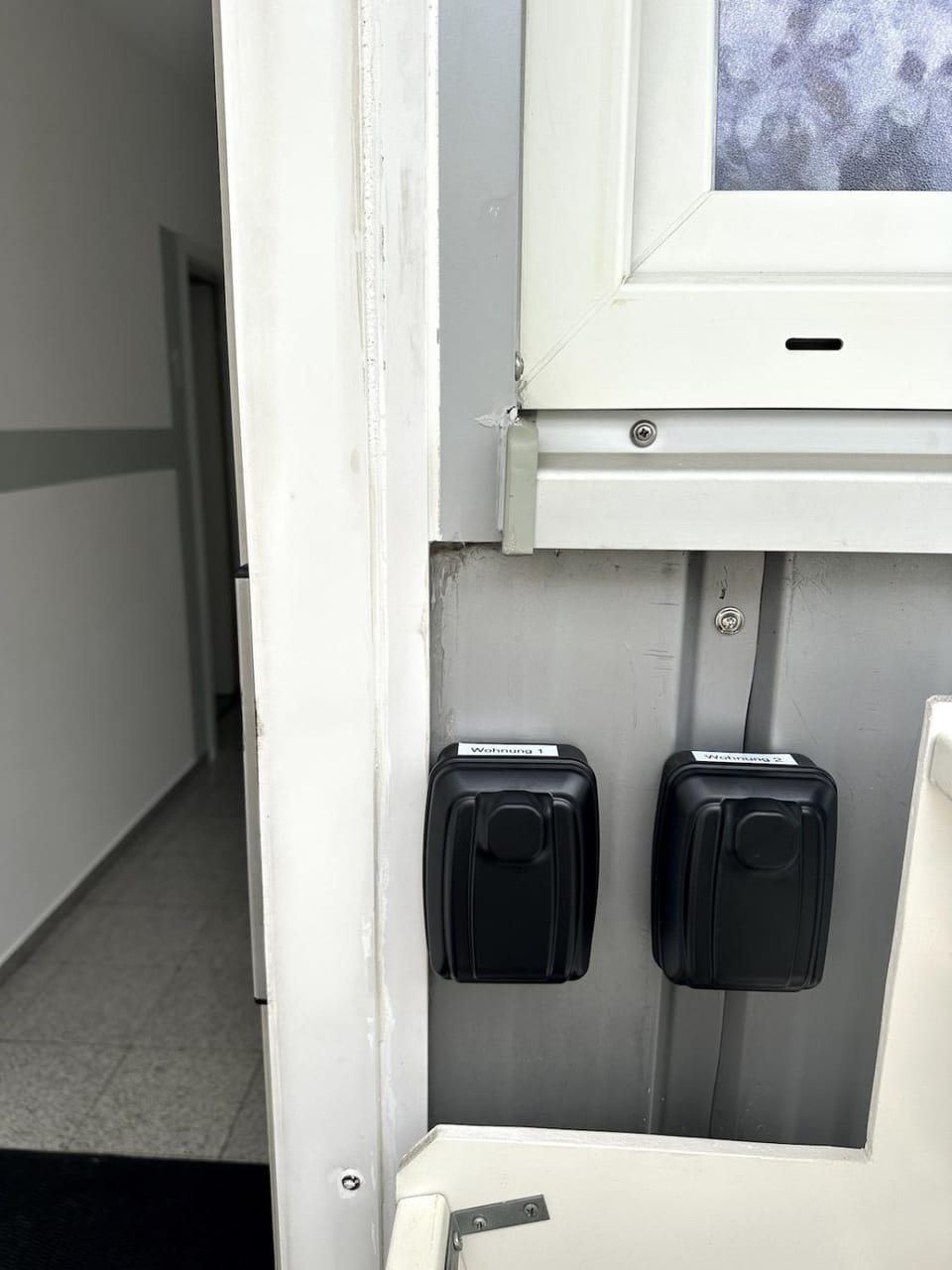 locker, safe