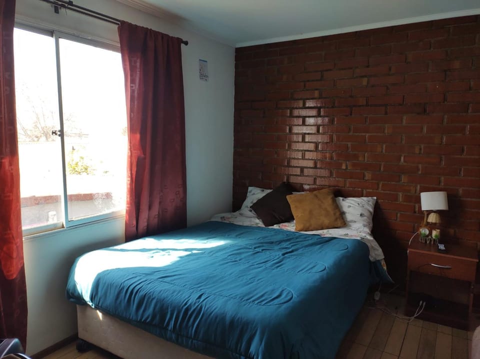 Departamento independiente baño privado Bed and Breakfast in Santiago