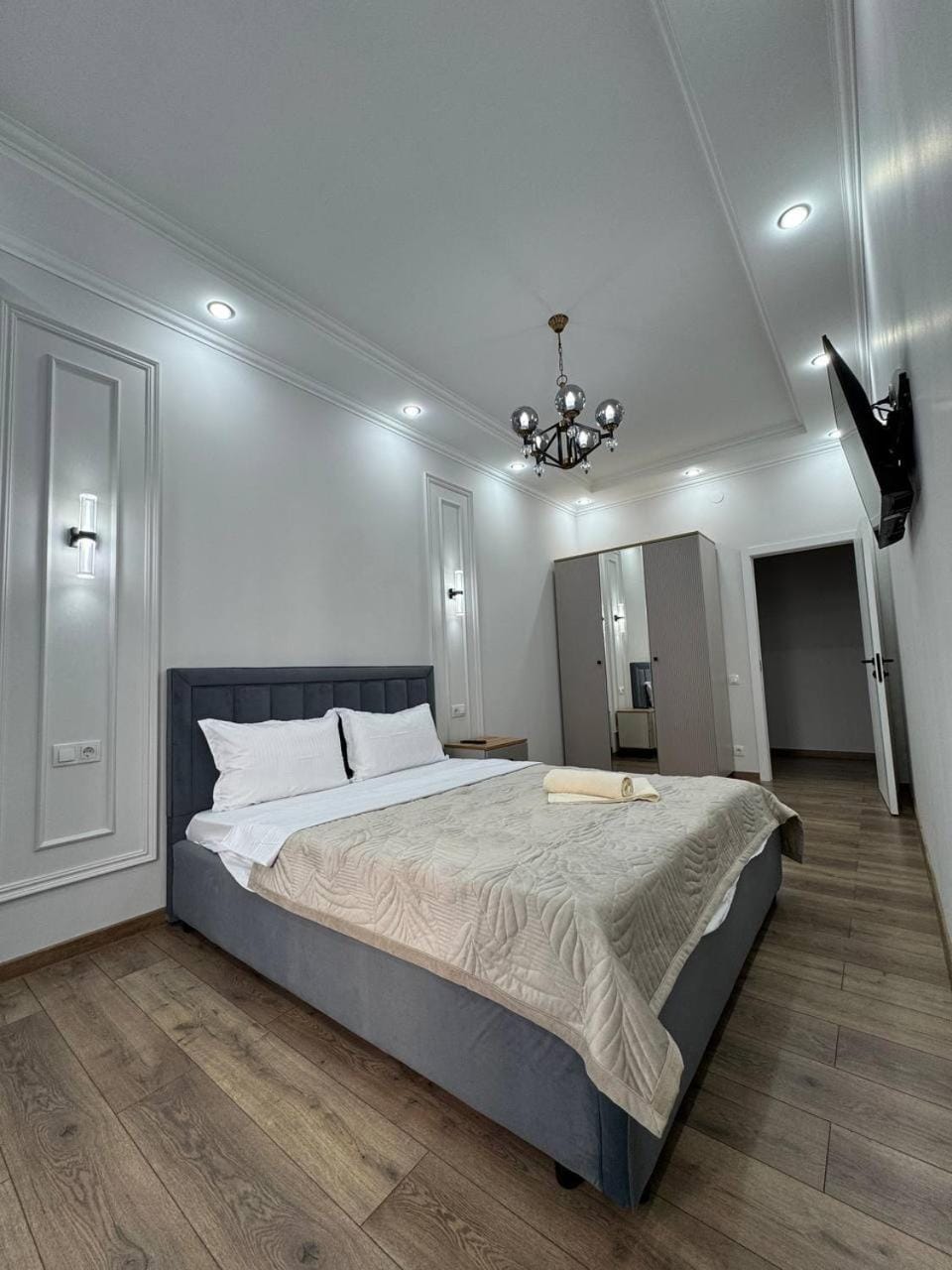 Crystal Apartment Apartment in Almaty