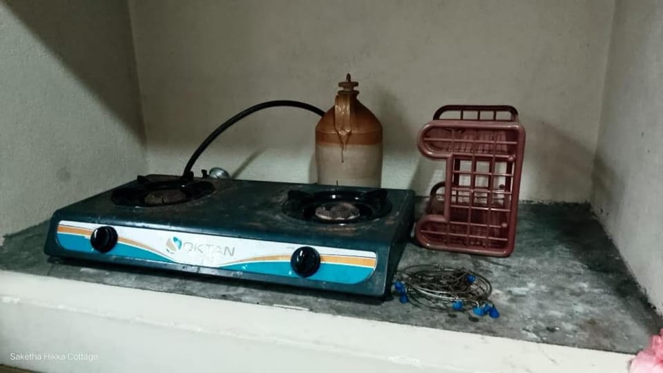 Saketha Hikka Cottage Apartment in Hikkaduwa