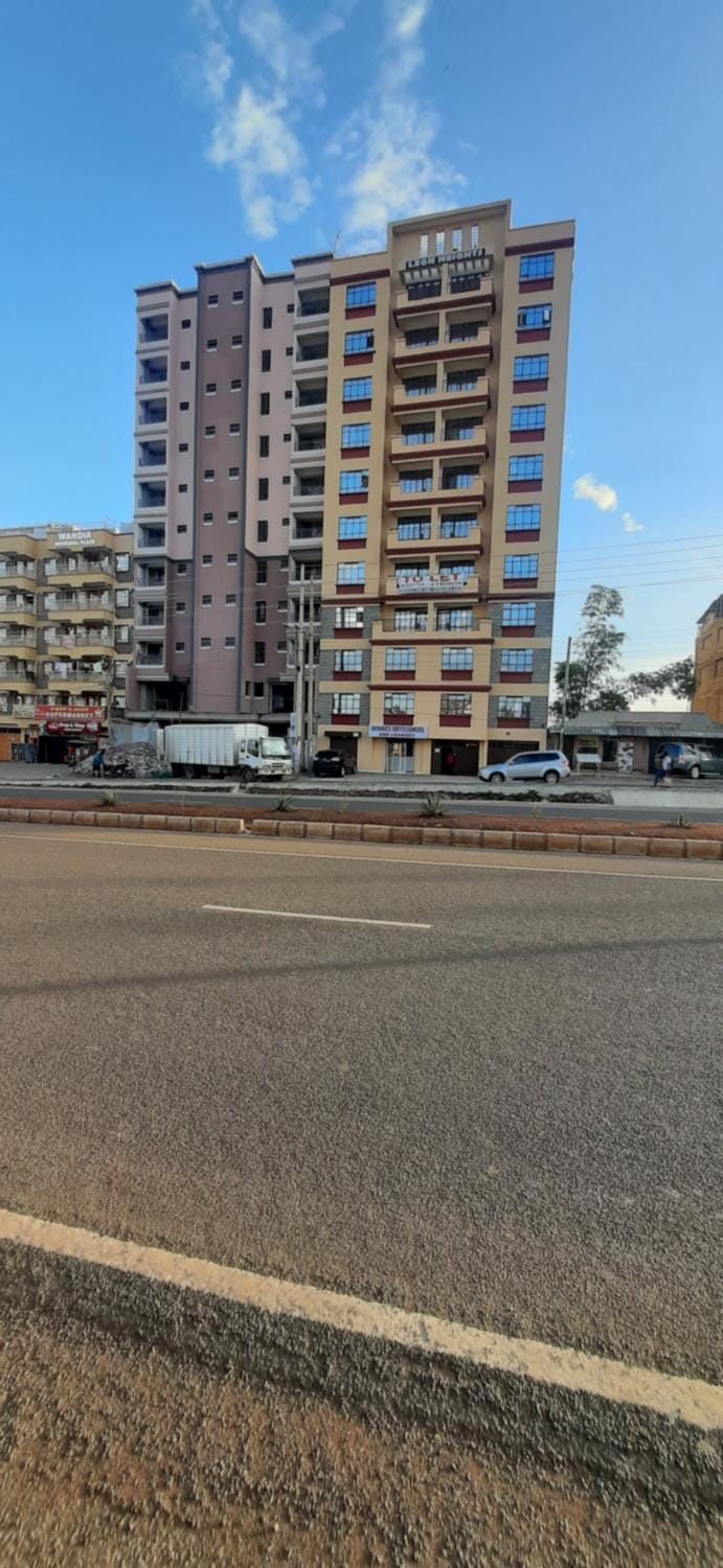 Property building, Day, Neighbourhood, City view, Street view, Location