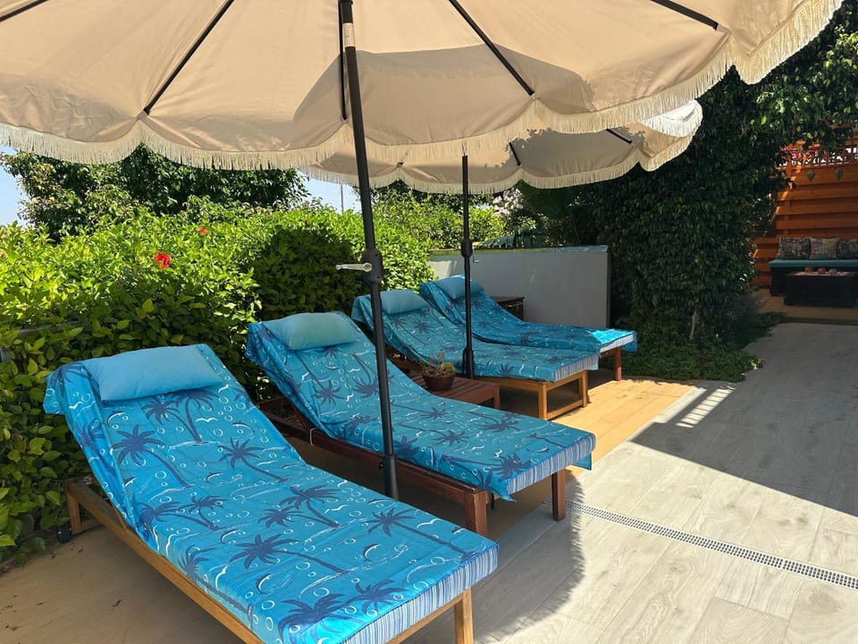 sunbed