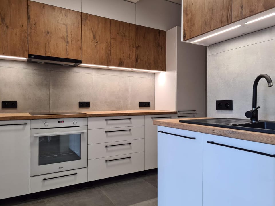 Kitchen or kitchenette, Kitchen or kitchenette, dishwasher, stove