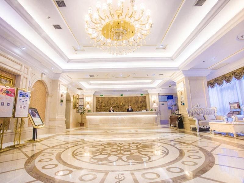 Vienna Hotel Jiangsu Xuzhou Pengcheng Square Hotel in Jiangsu