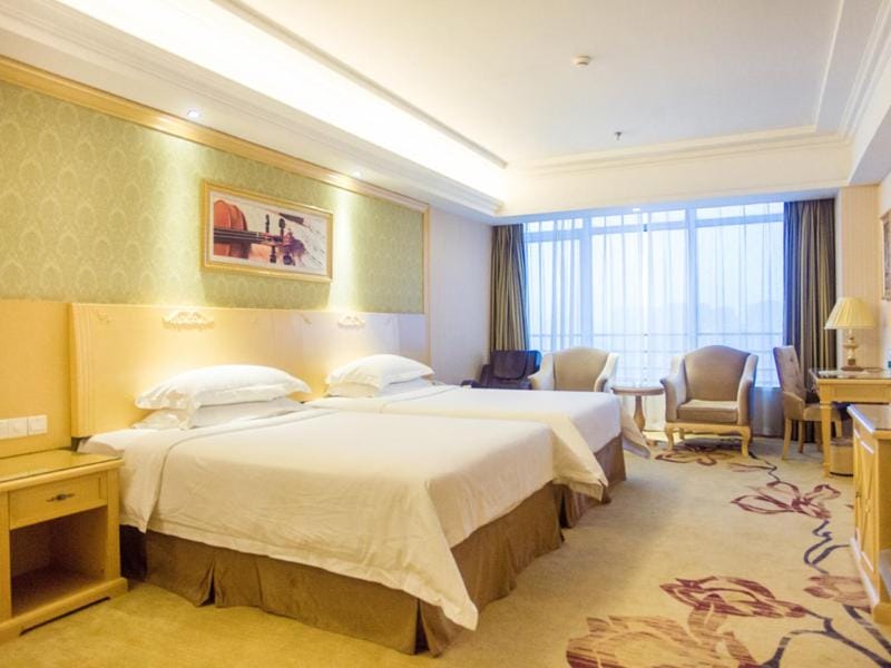 Vienna Hotel Jiangsu Xuzhou Pengcheng Square Hotel in Jiangsu