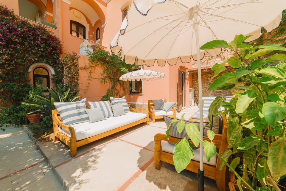 Garden, Garden view