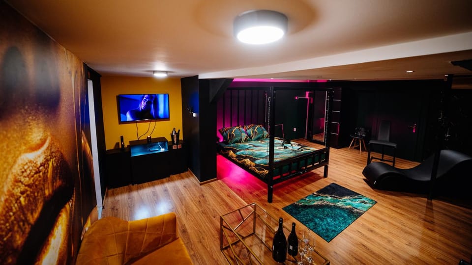 Studio 33 Apartment in Poland