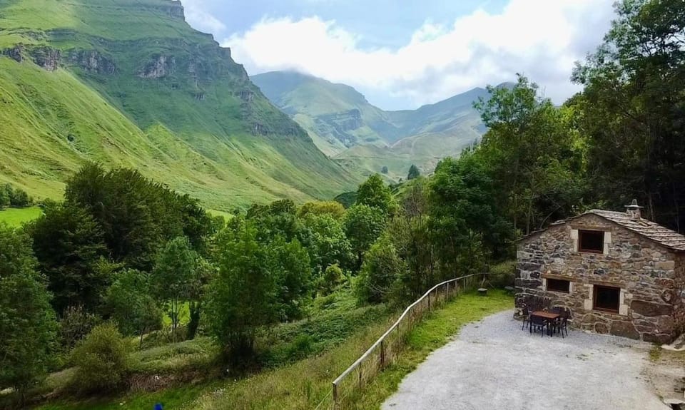 Property building, Spring, Natural landscape, Mountain view