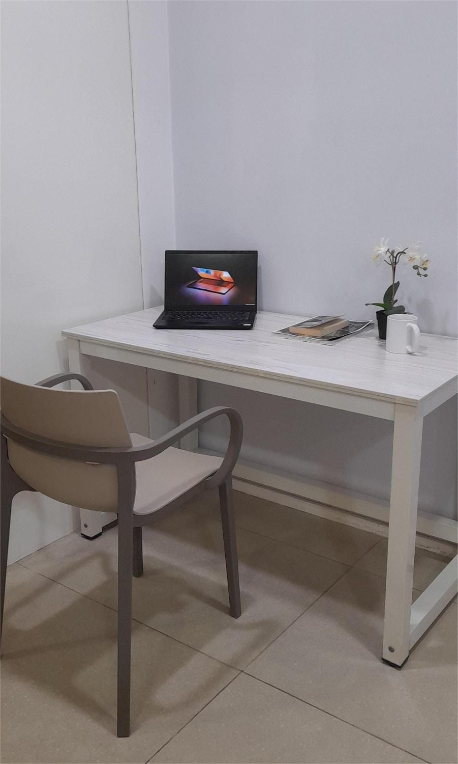 Kuala Lumpur Mont Kiara Arcoris SOHO 5 Pax, Walk to Mall, Pool, WIFI Apartment in Petaling Jaya
