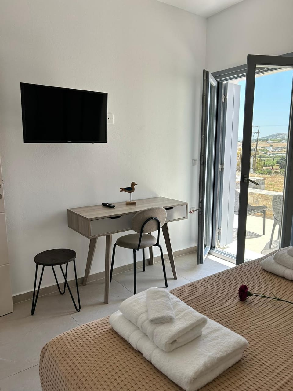 TV and multimedia, Evening entertainment, Bedroom, towels
