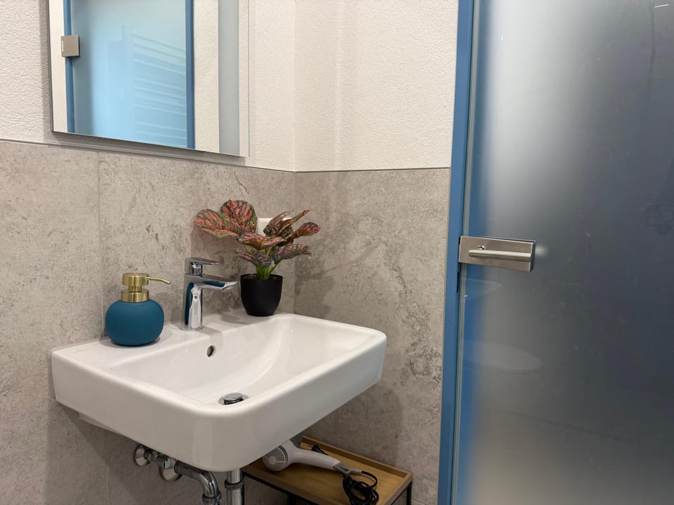 NEU Goldstadt Luxe Studio- City Apartment Schlössle Apartment in Pforzheim