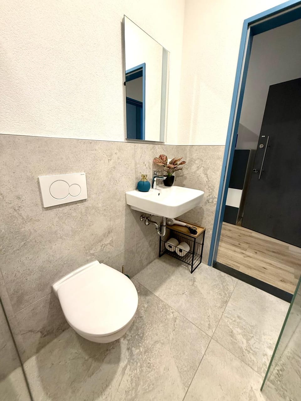 NEU Goldstadt Luxe Studio- City Apartment Schlössle Apartment in Pforzheim