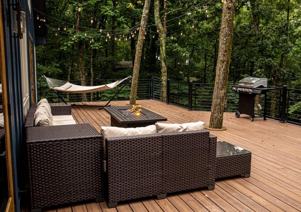 Balcony/Terrace, Seating area, fireplace