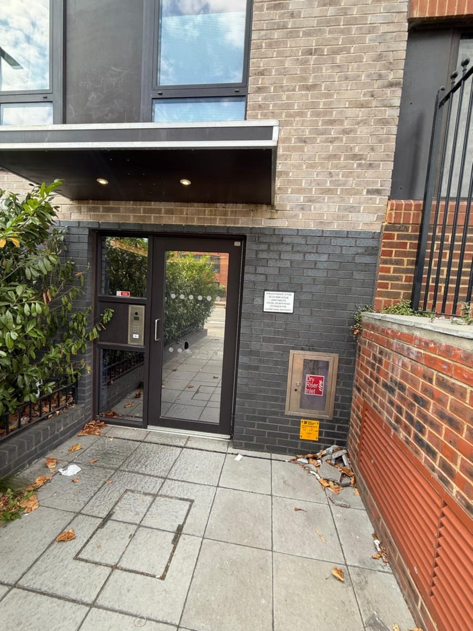 Spacious Flat for Professional Apartment in Slough