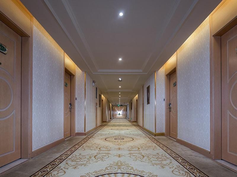 Vienna Hotel Guangzhou South Panyu Bridge Hotel in Guangzhou