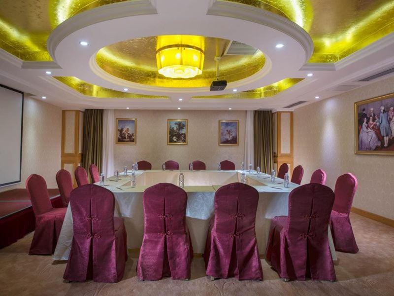 Vienna Hotel Guangzhou Panyu Dashi Qiao Hotel in Guangzhou
