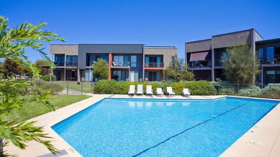 Coast Townhouse Golf and Beach House in Torquay