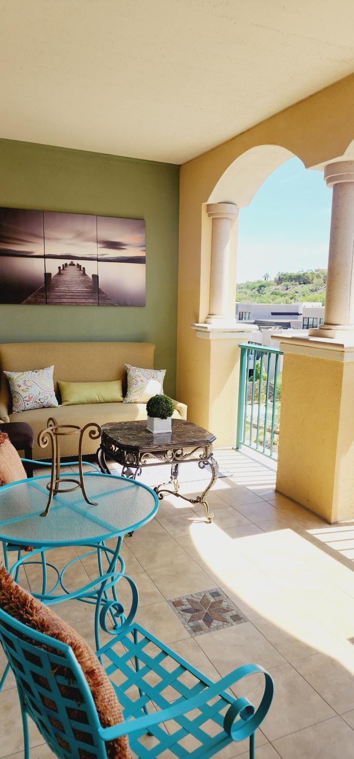 Gorgeous apartment located in Lake Las Vegas Resort and golf course Apartment in Henderson