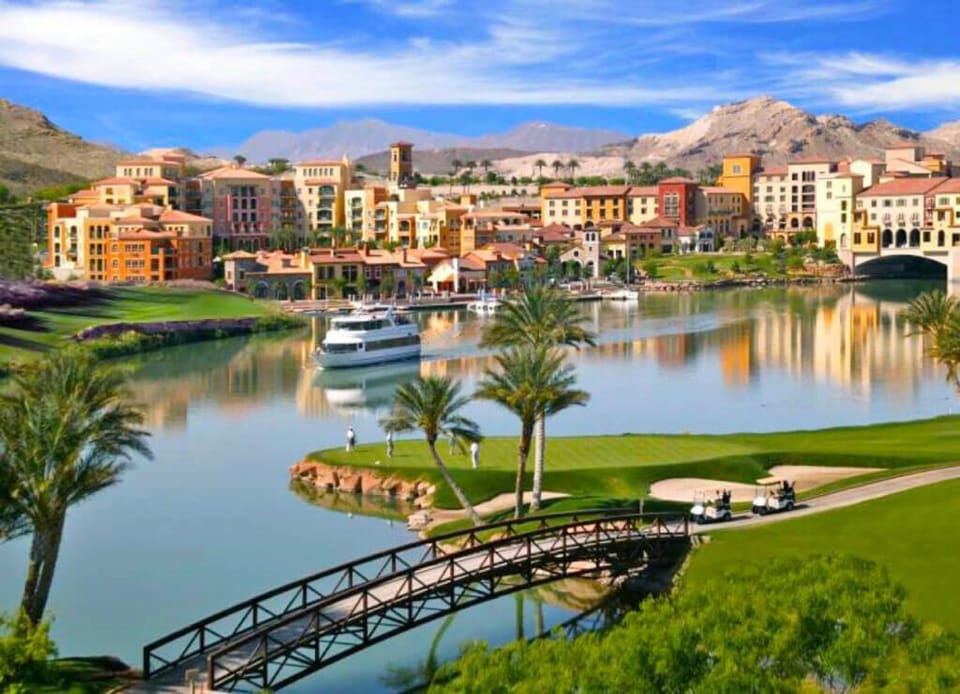 Exquisite one of a kind place Apartment in Henderson