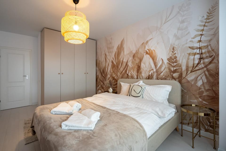 Bed, Photo of the whole room, Bedroom, towels, wardrobe