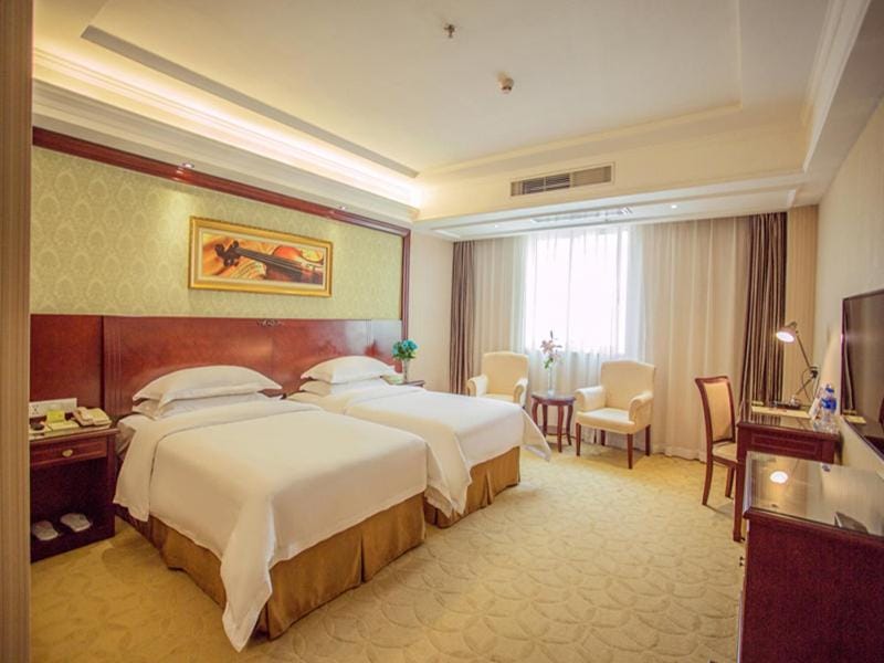 Vienna Hotel Shenzhen BaoAn Qianjin Road Hotel in Shenzhen