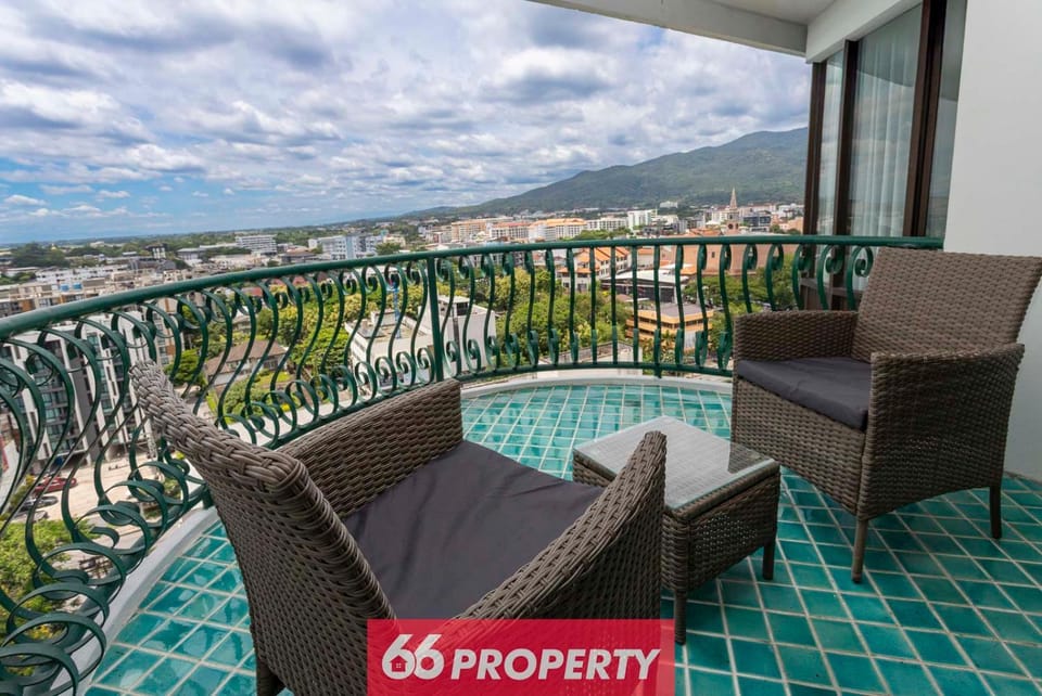 Penthouse Studio with Mountain View Apartment in Chiang Mai