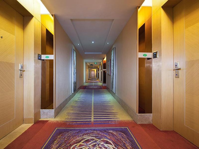 Vinenna International Hotel Shenzhen shajing Hotel in Shenzhen