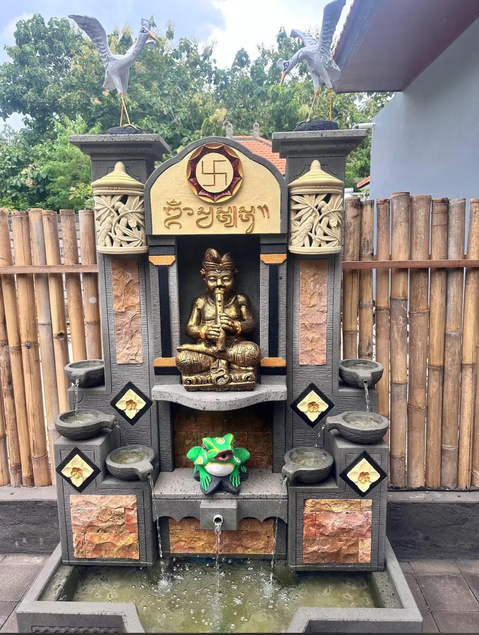 Villa Sinar Pandawa Apartment in Bali