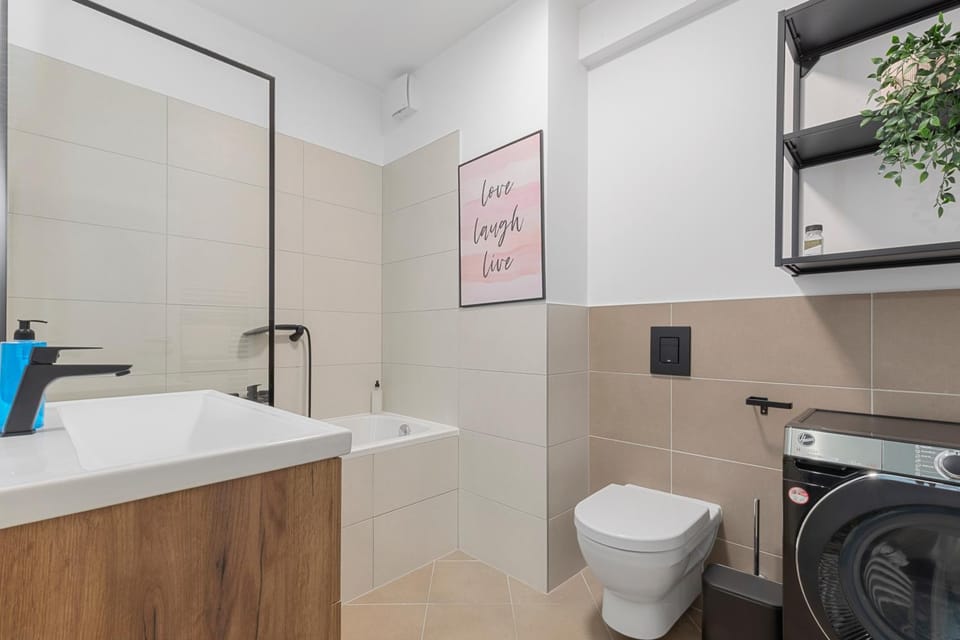 Toilet, Bathroom, Bath, towels