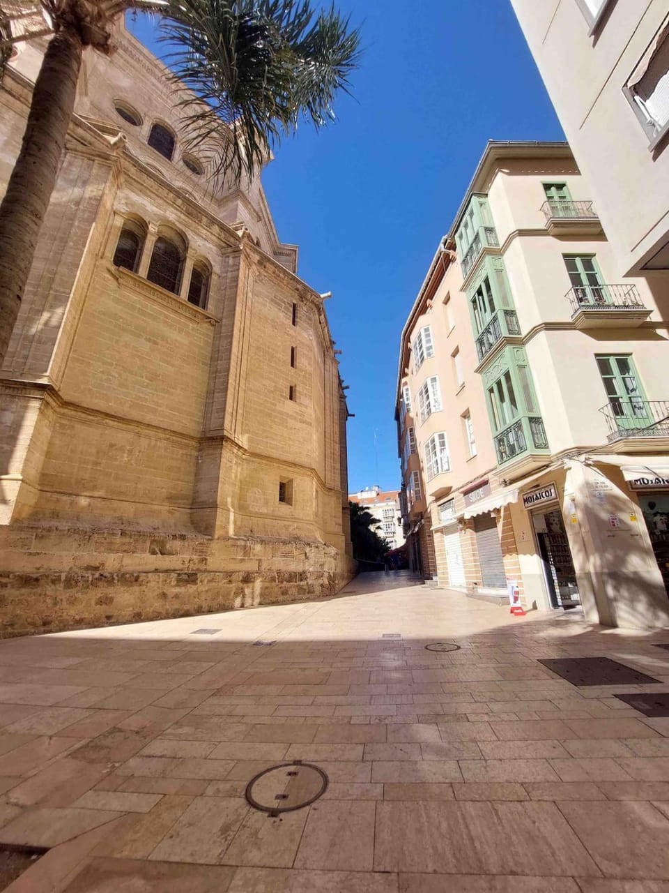 New Cathedral Deluxe Apartment SineseDesignHomes Apartment in Malaga