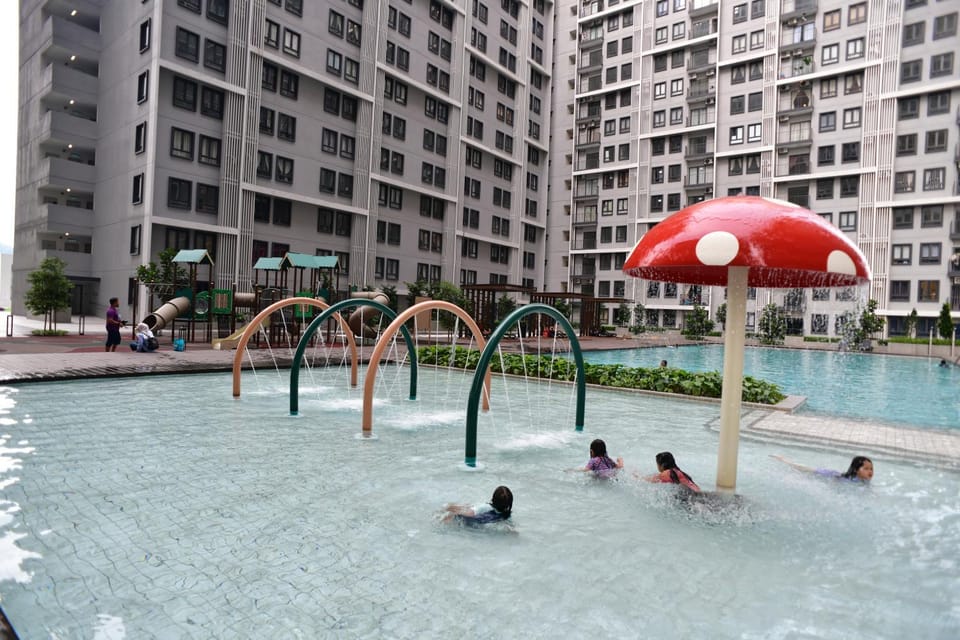 Aqua park, Swimming pool