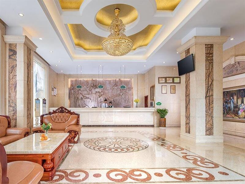 Vienna Hotel Longgang Nanlian Hotel in Shenzhen