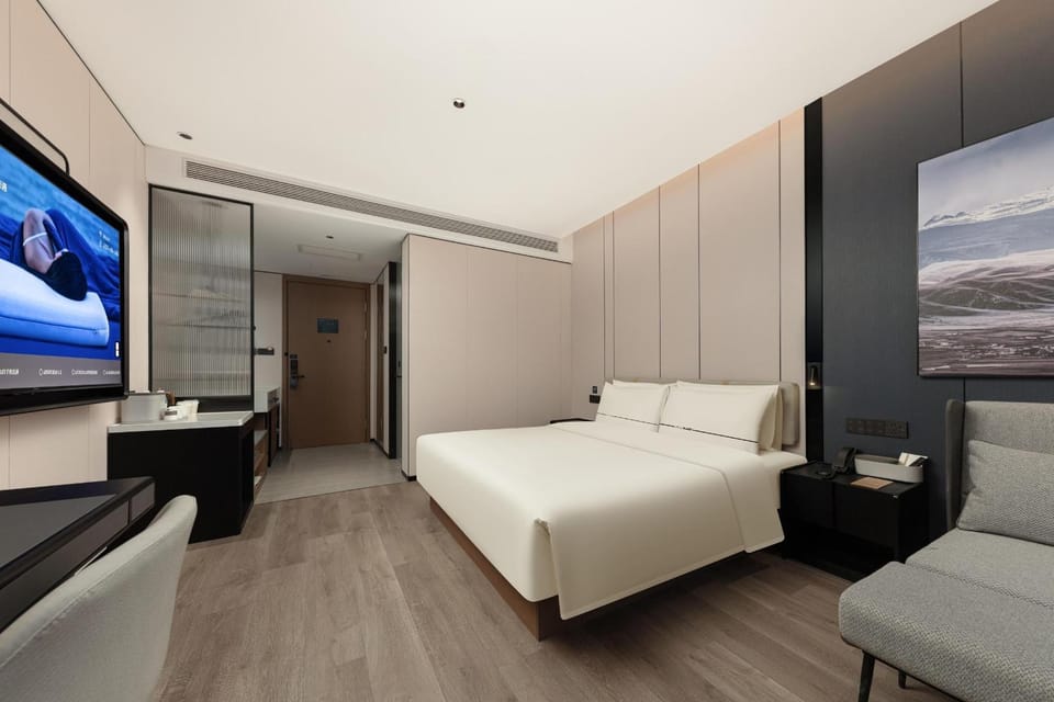 Atour Hotel Hohhot Stadium, Genghis Khan Avenue Hotel in China