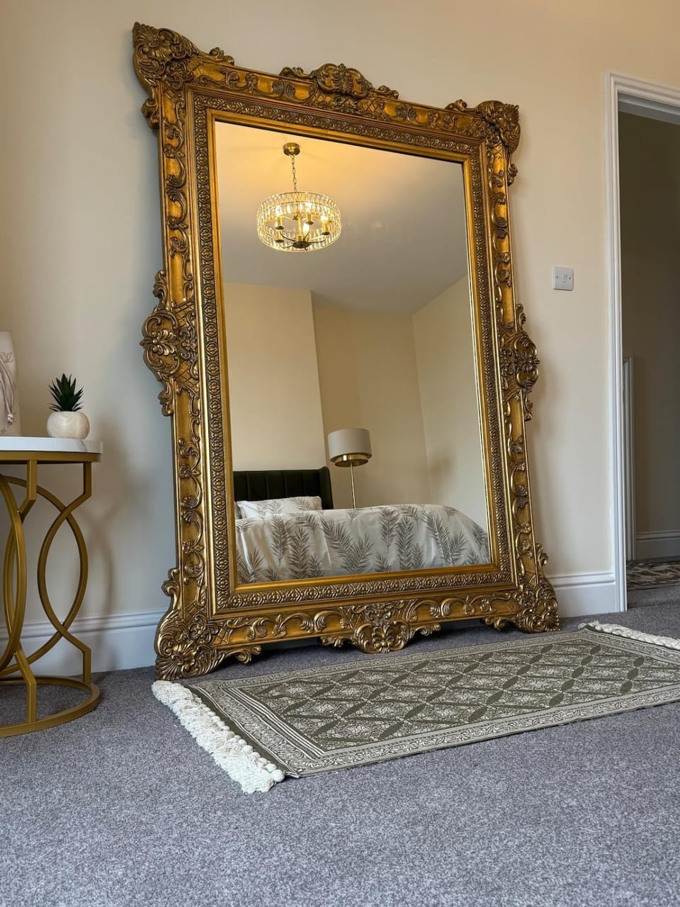 Hot Tub Stay - Deluxe Inn Gateshead - Felling Apartment in Gateshead