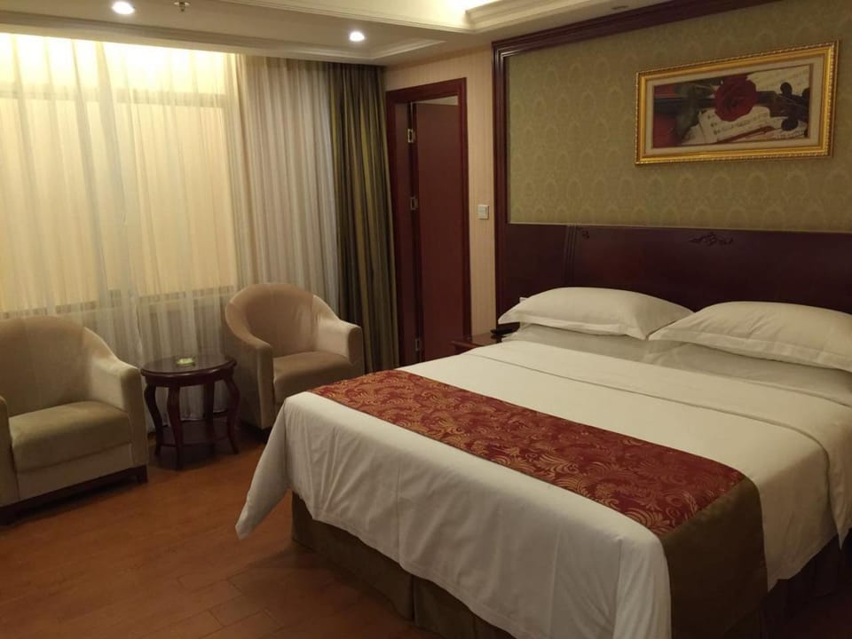 Vienna Hotel Shunde Longjia Exhibition Center Hotel in Guangzhou