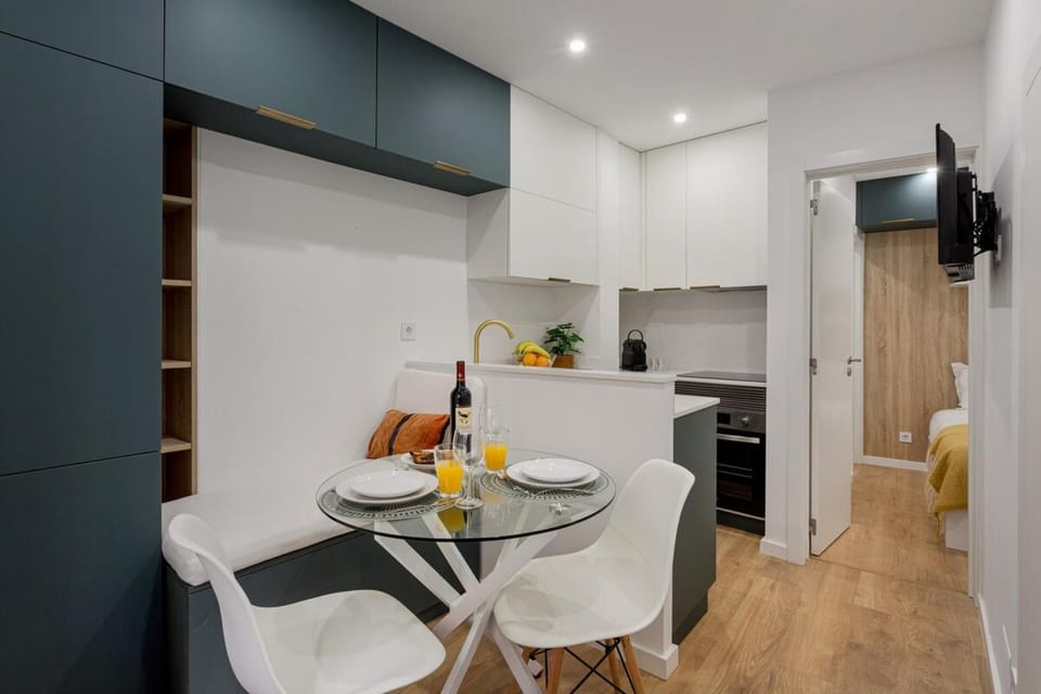 Petite Charm in Old Lisbon Apartment in Lisbon