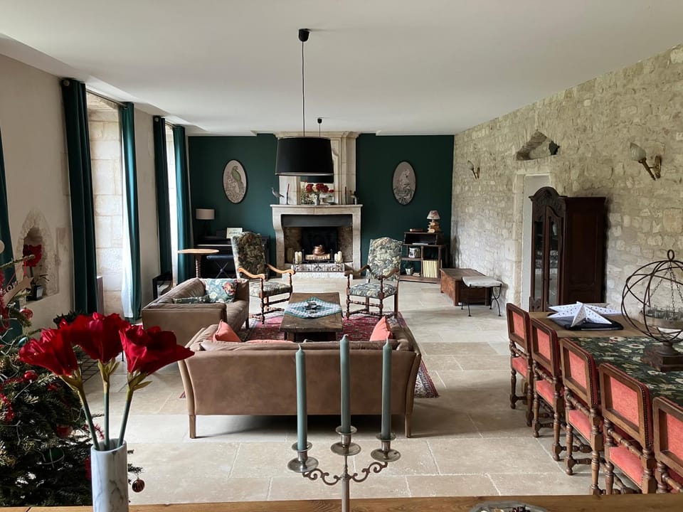 Property building, Living room