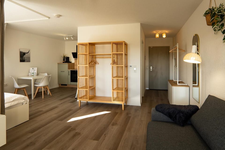 wardrobe, kitchen