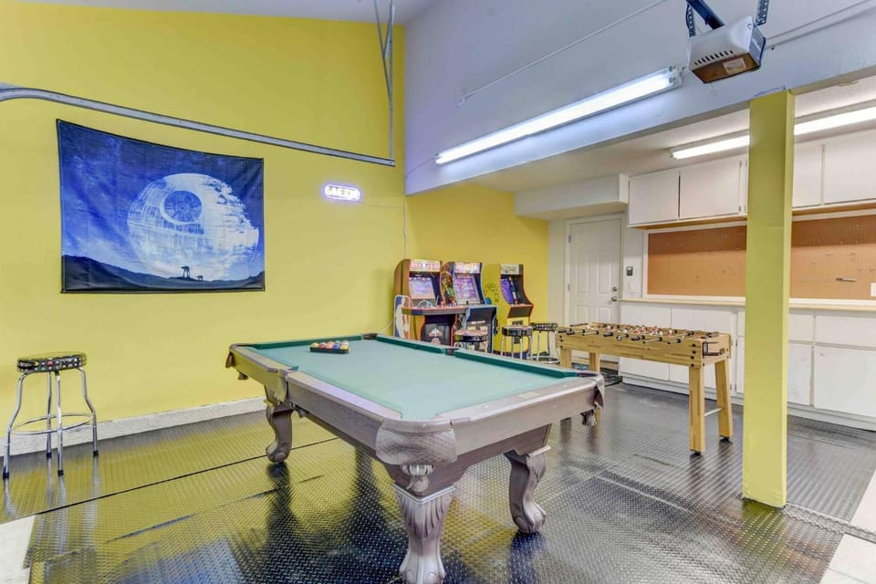 Billiard, Children play ground, Game Room, Decorative detail