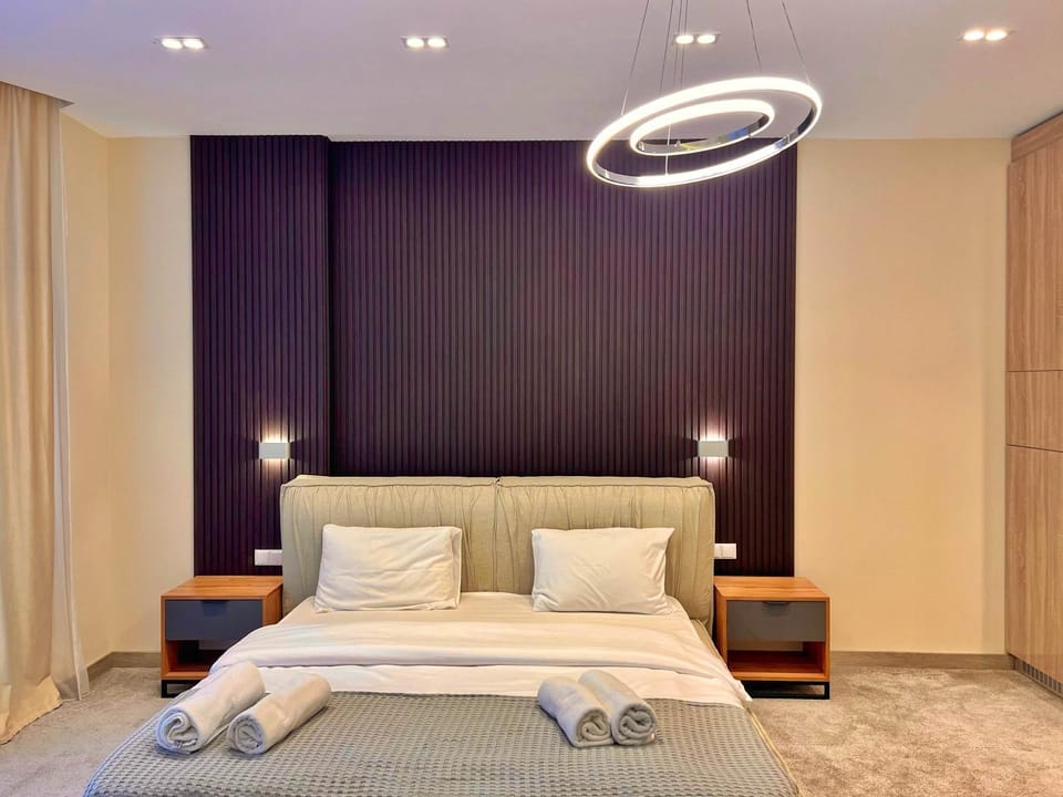 Studio - Beachfront Views & Balcony - by Wehost Apartment in Batumi