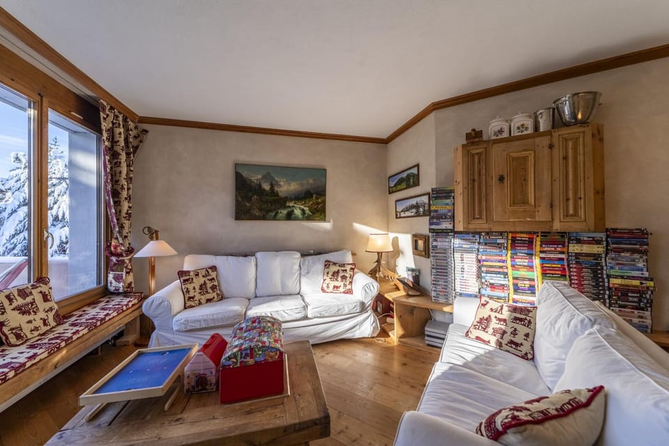 Chesa Pradatsch Suot 5 - Celerina Apartment in Saint Moritz