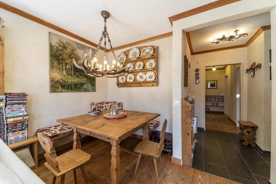 Chesa Pradatsch Suot 5 - Celerina Apartment in Saint Moritz