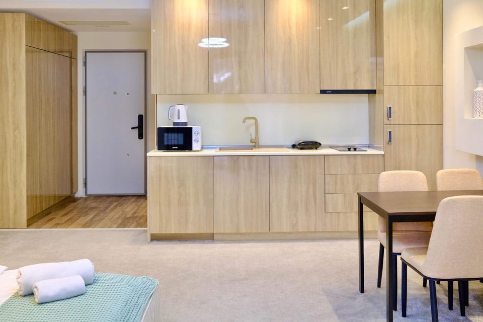Beachside Studio at Mziuri Gardens - Wehost Apartment in Batumi