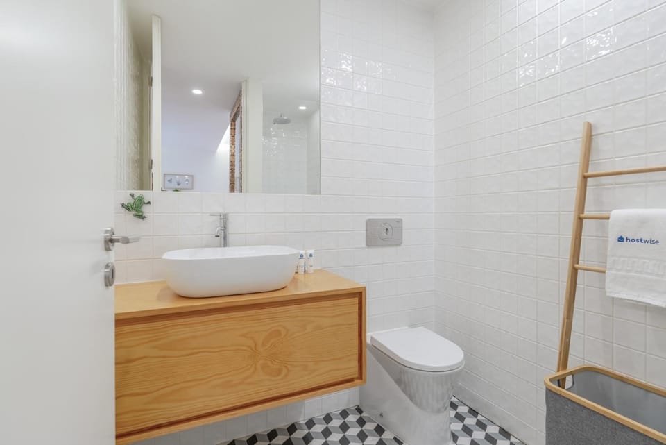Shower, Bathroom, towels