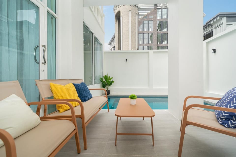 Living room, Seating area, Pool view, Swimming pool