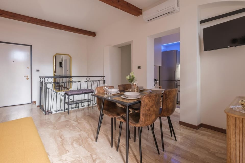 Casa San Carlo by Studio Vita Apartment in Bologna